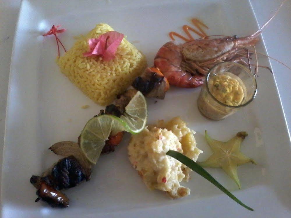 Hotel-Restaurant La Dunette Сент-Анн Екстер'єр фото